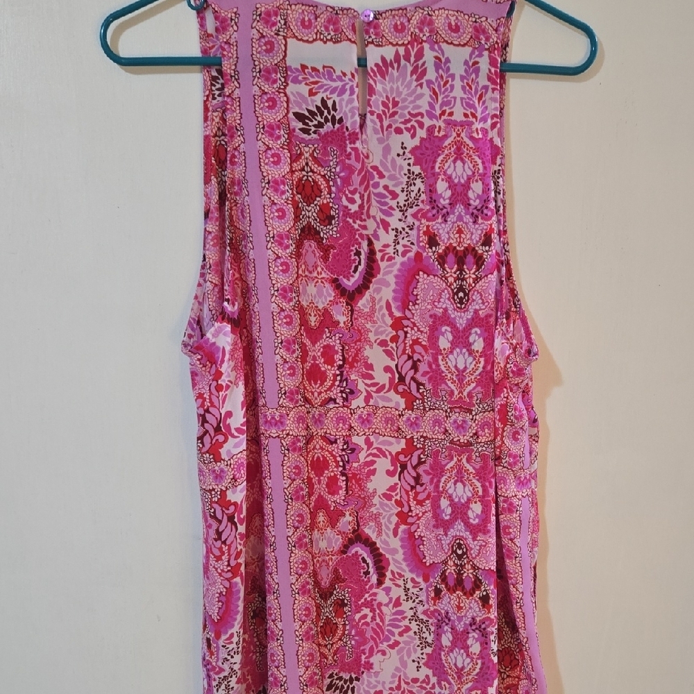 Violet & Claire Bright Pink Paisley Sleeveless Tank - Picture 5 of 5